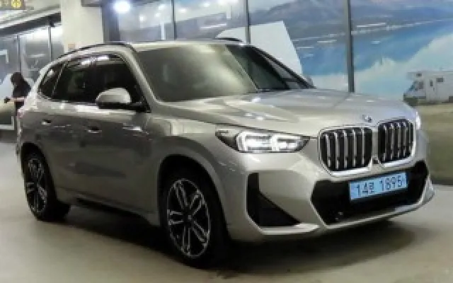 인천중고차신용 iX1 (U11) xDrive 30 M 스포츠 매물 사진 17 - 2023/05 123,651km